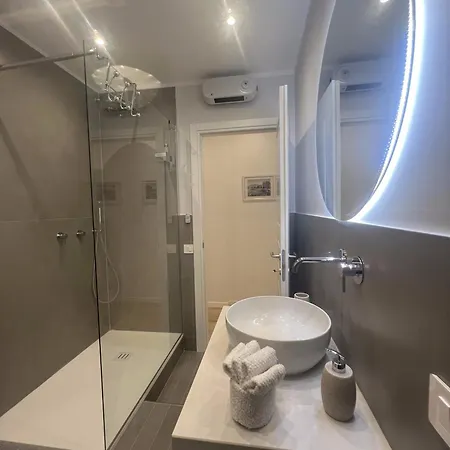 Daire Politeama Charming Palermo